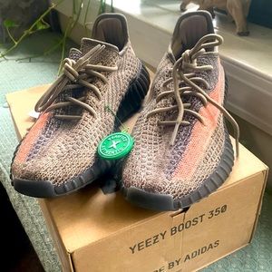 Yeezy Boost 350 V2 Ash Fade
